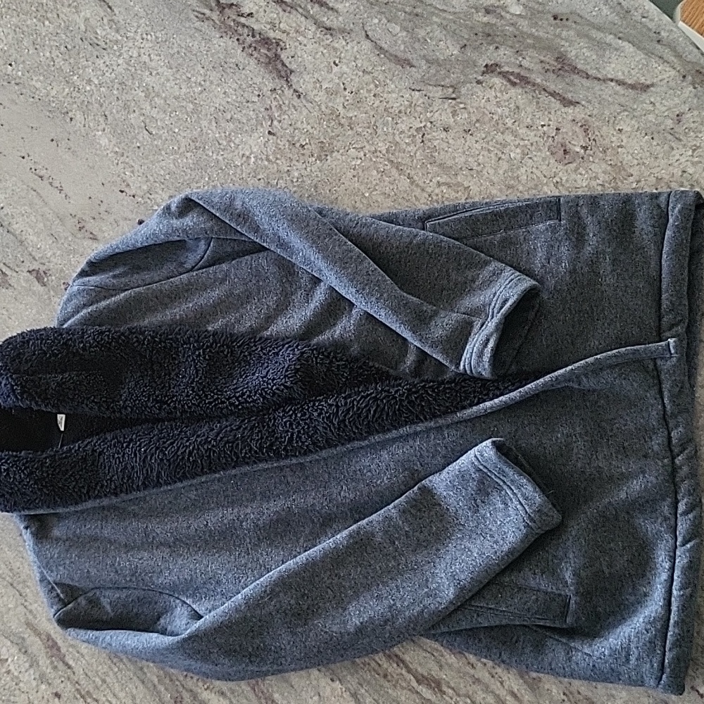 EUC- LLBean long sweatshirt coat. XS
